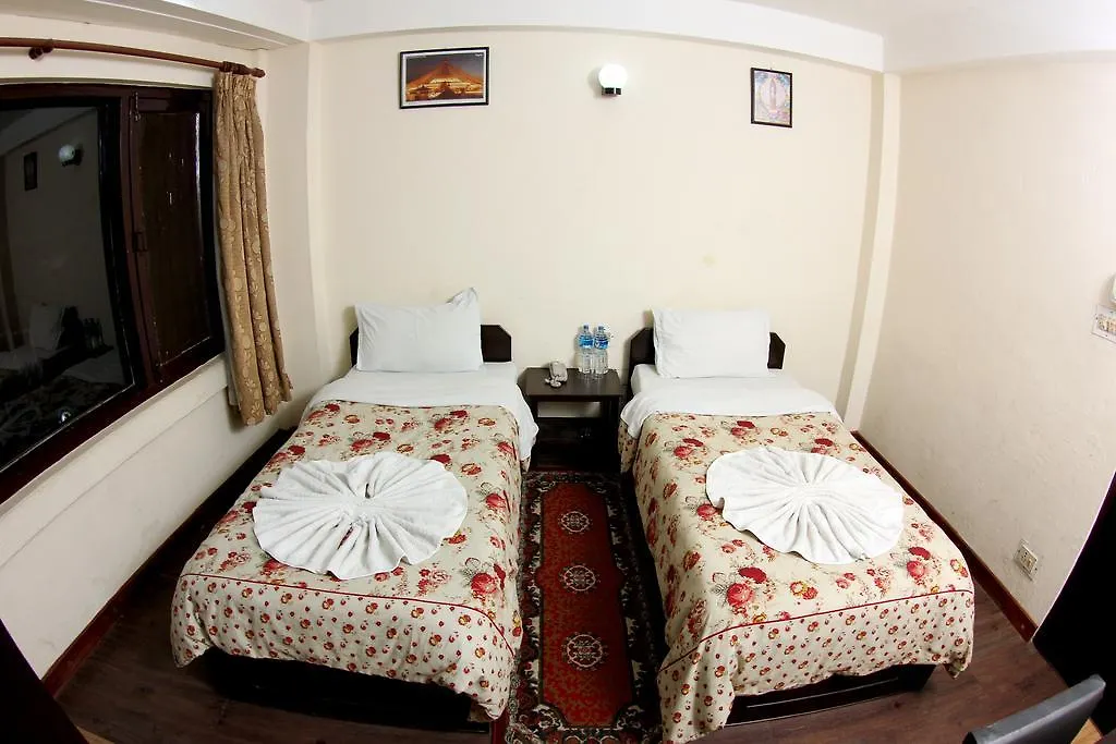 Bag Packer'S Lodge Катманду Гостевой дом